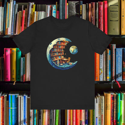 Black t-shirt with a moon design featuring books and a地球 on a bookshelf background